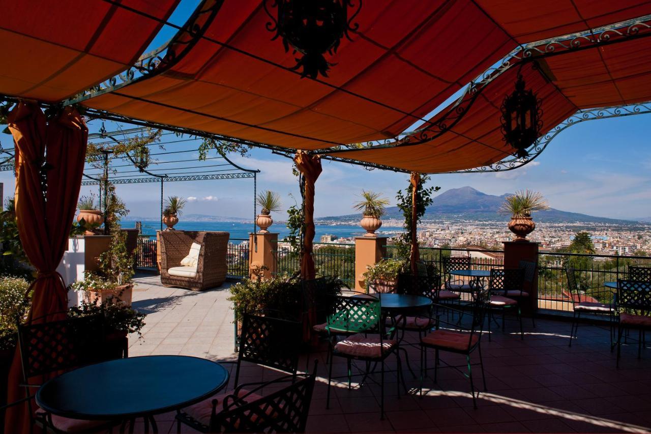 Hotel dei Congressi Castellammare di Stabia Esterno foto