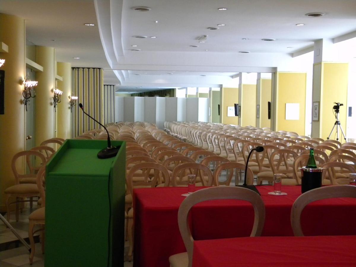 Hotel dei Congressi Castellammare di Stabia Esterno foto