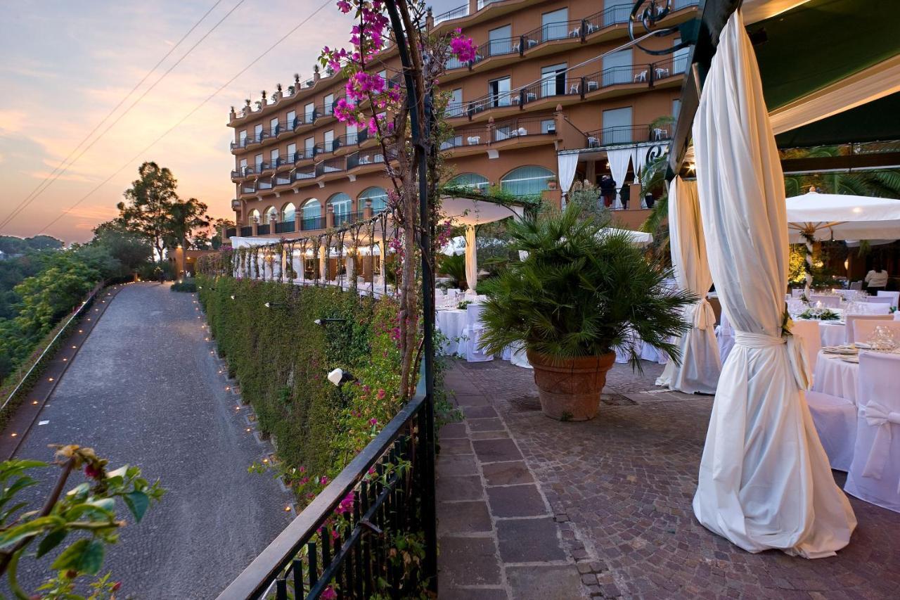 Hotel dei Congressi Castellammare di Stabia Esterno foto